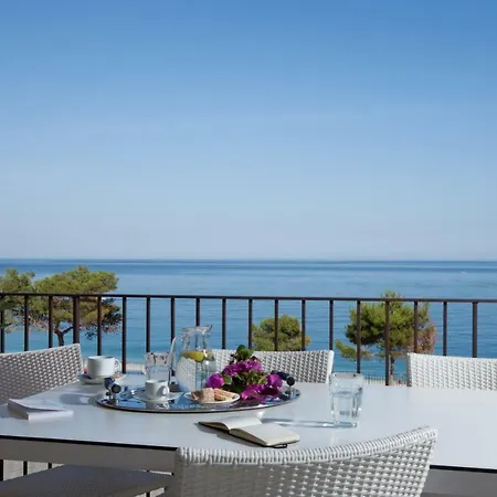 Mare Apartments,suites & Beachclub * טאורמינה
